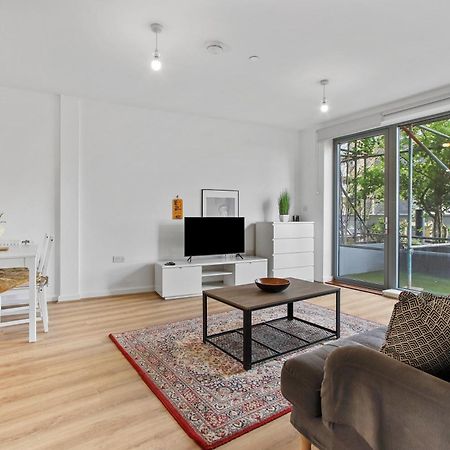 Centrally Located - Modern - 2Bed - 2Bath Apartment 伦敦 外观 照片