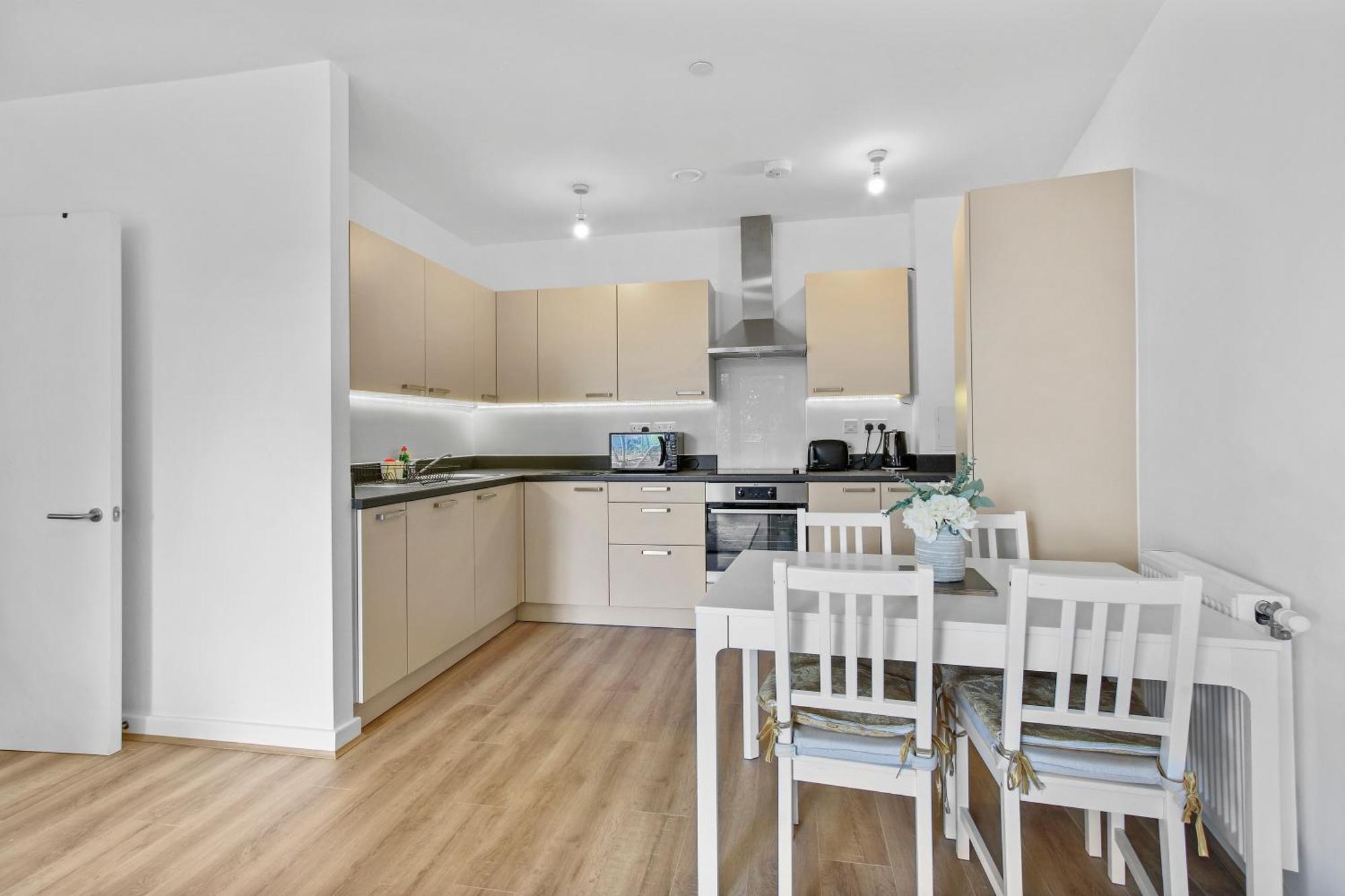 Centrally Located - Modern - 2Bed - 2Bath Apartment 伦敦 外观 照片