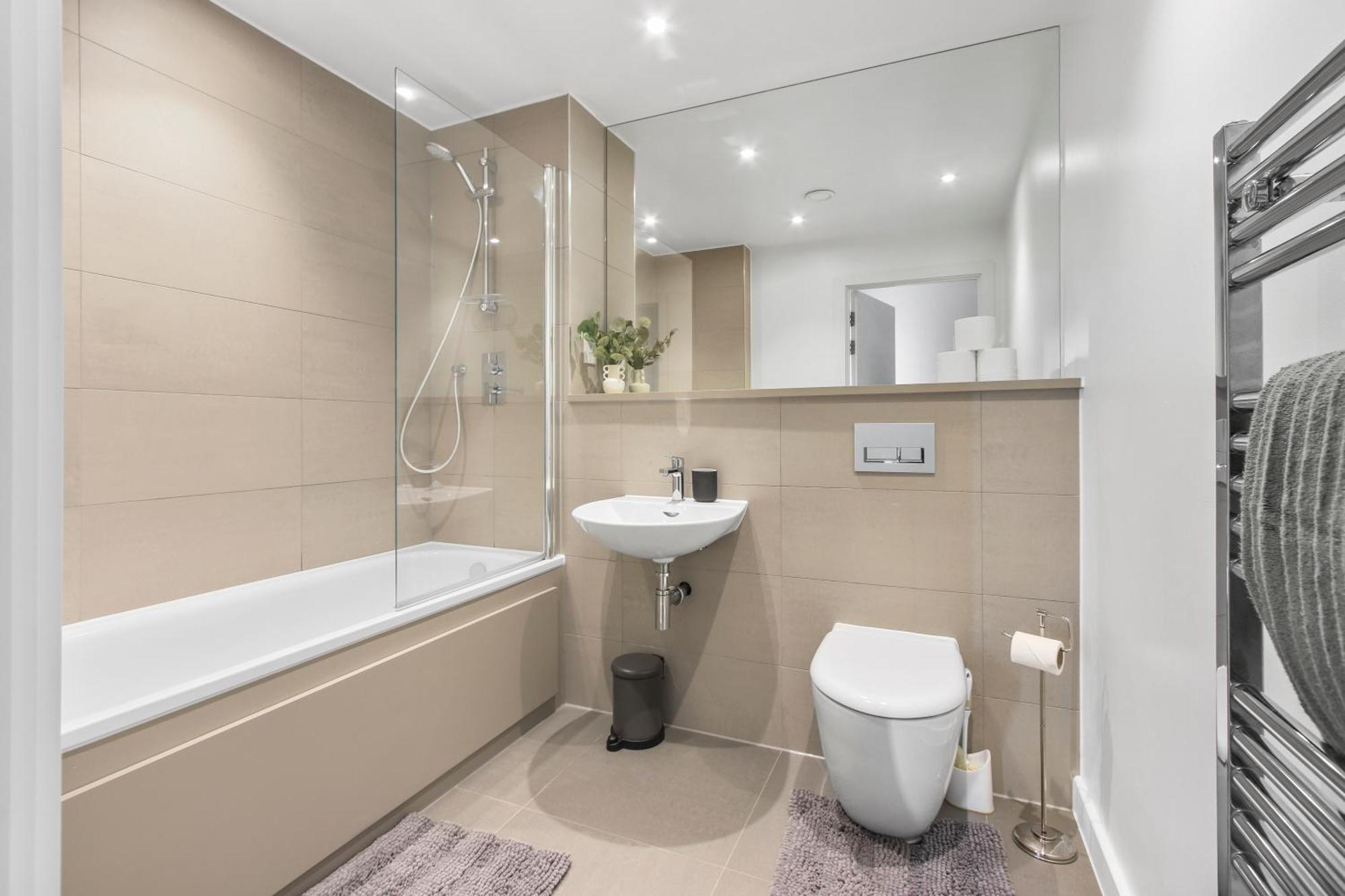 Centrally Located - Modern - 2Bed - 2Bath Apartment 伦敦 外观 照片