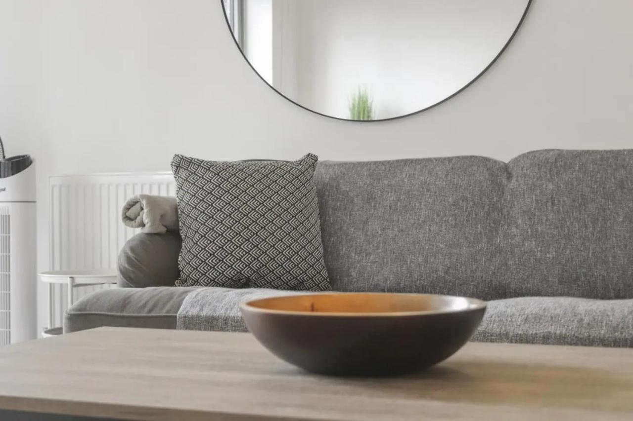 Centrally Located - Modern - 2Bed - 2Bath Apartment 伦敦 外观 照片