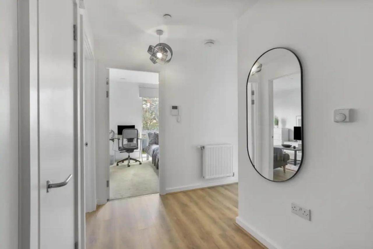 Centrally Located - Modern - 2Bed - 2Bath Apartment 伦敦 外观 照片