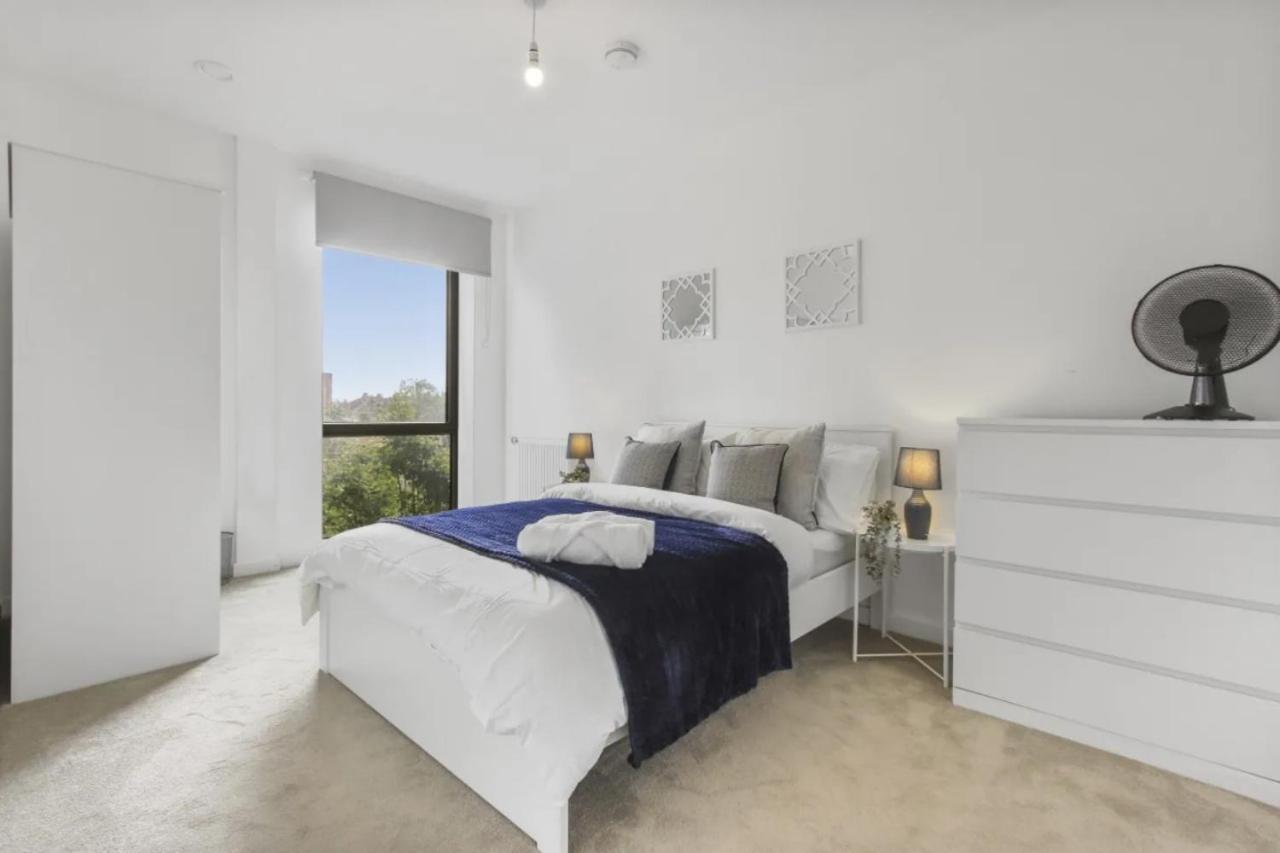 Centrally Located - Modern - 2Bed - 2Bath Apartment 伦敦 外观 照片